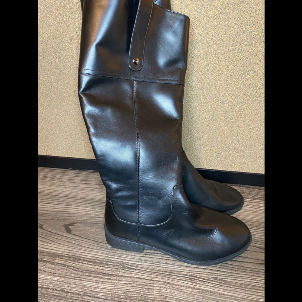 Vionic Black Leather Knee-High Boots